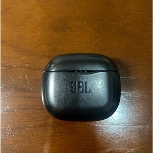 Used JBL Tunes 125TWS with new hearing aid rubber bands